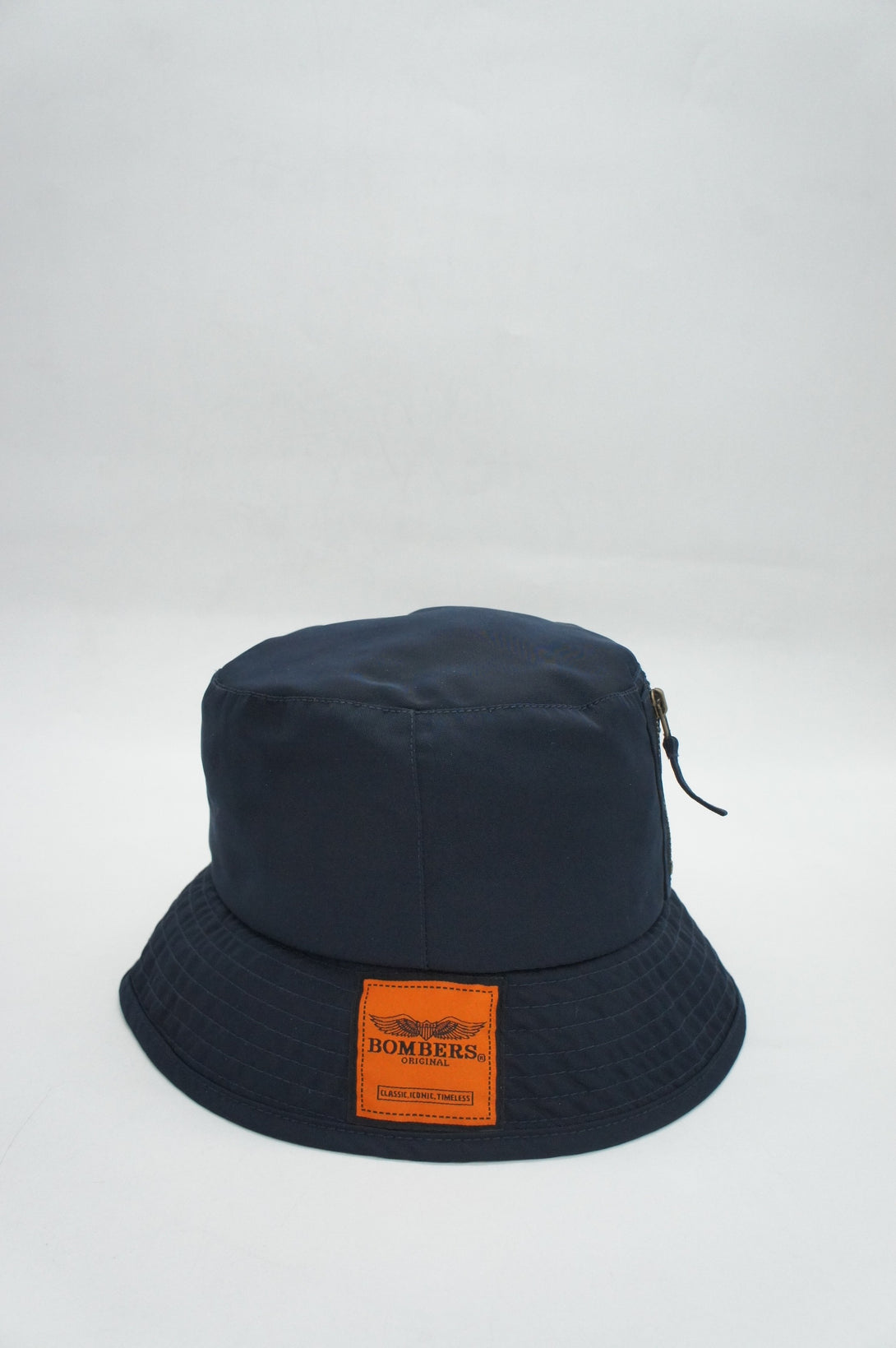 BUCKET HAT