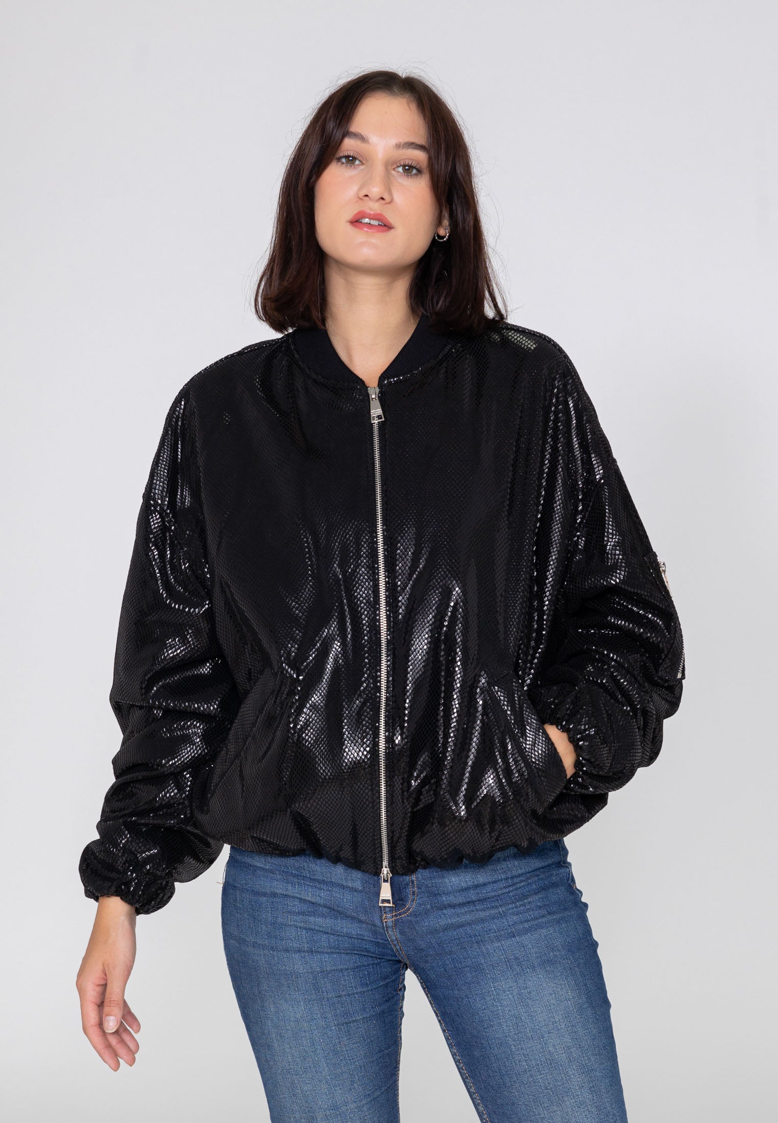 Veste Bomber Femme Printemps - Légère, Zippée, Style Moto Décontracté, Tissu Doux, Multi Couleurs (Vert, Rouge, Noir)