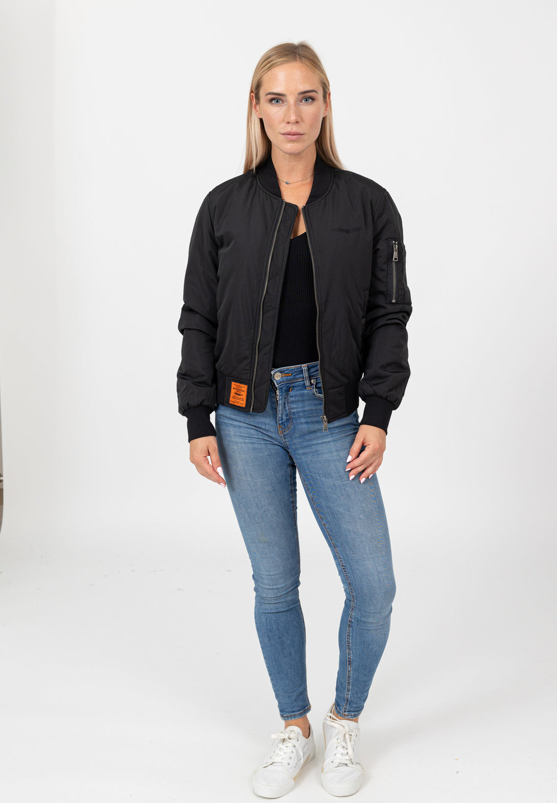 MAX WOMEN