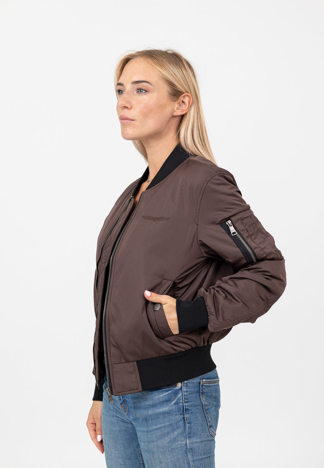 MAX WOMEN