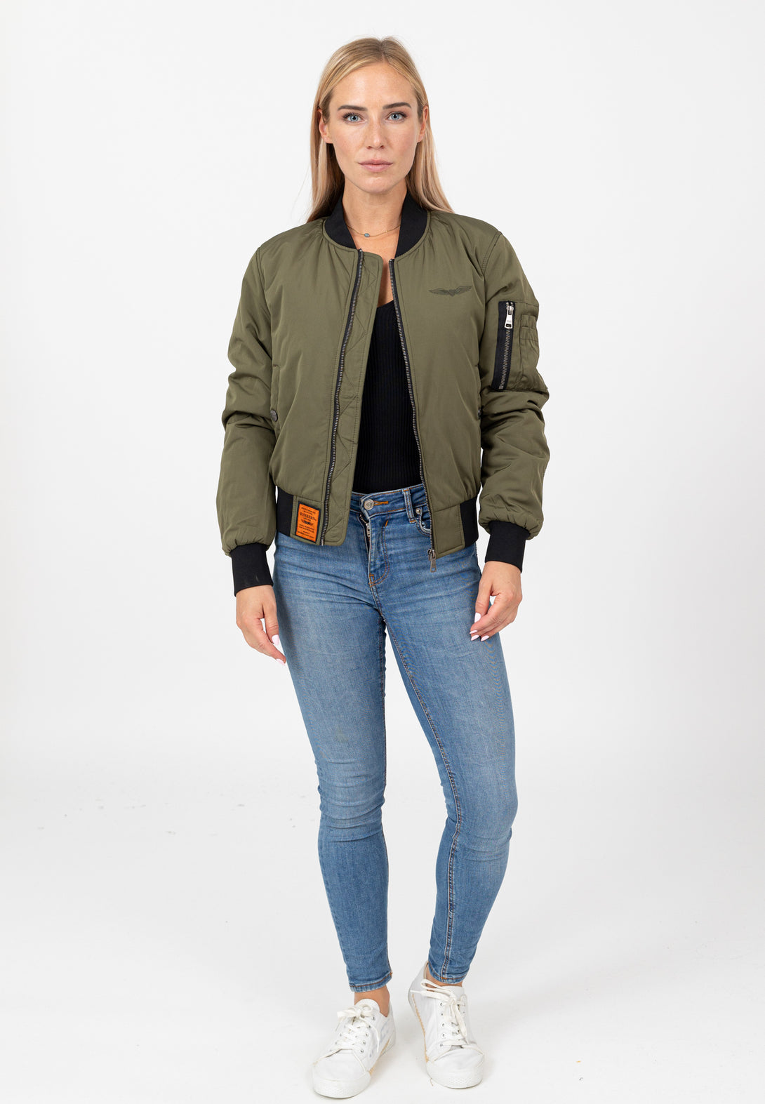 MAX WOMEN
