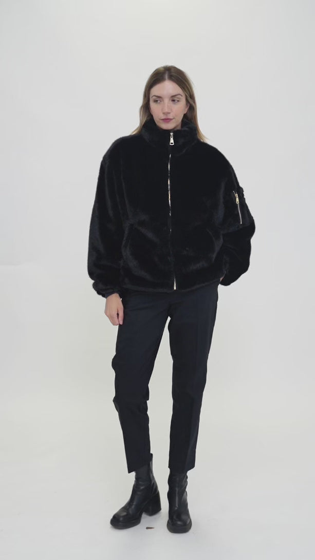 Couleur_BLACK